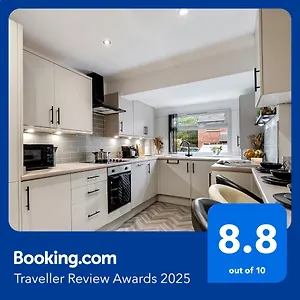 Luxury Centre With Free Parking Holiday home